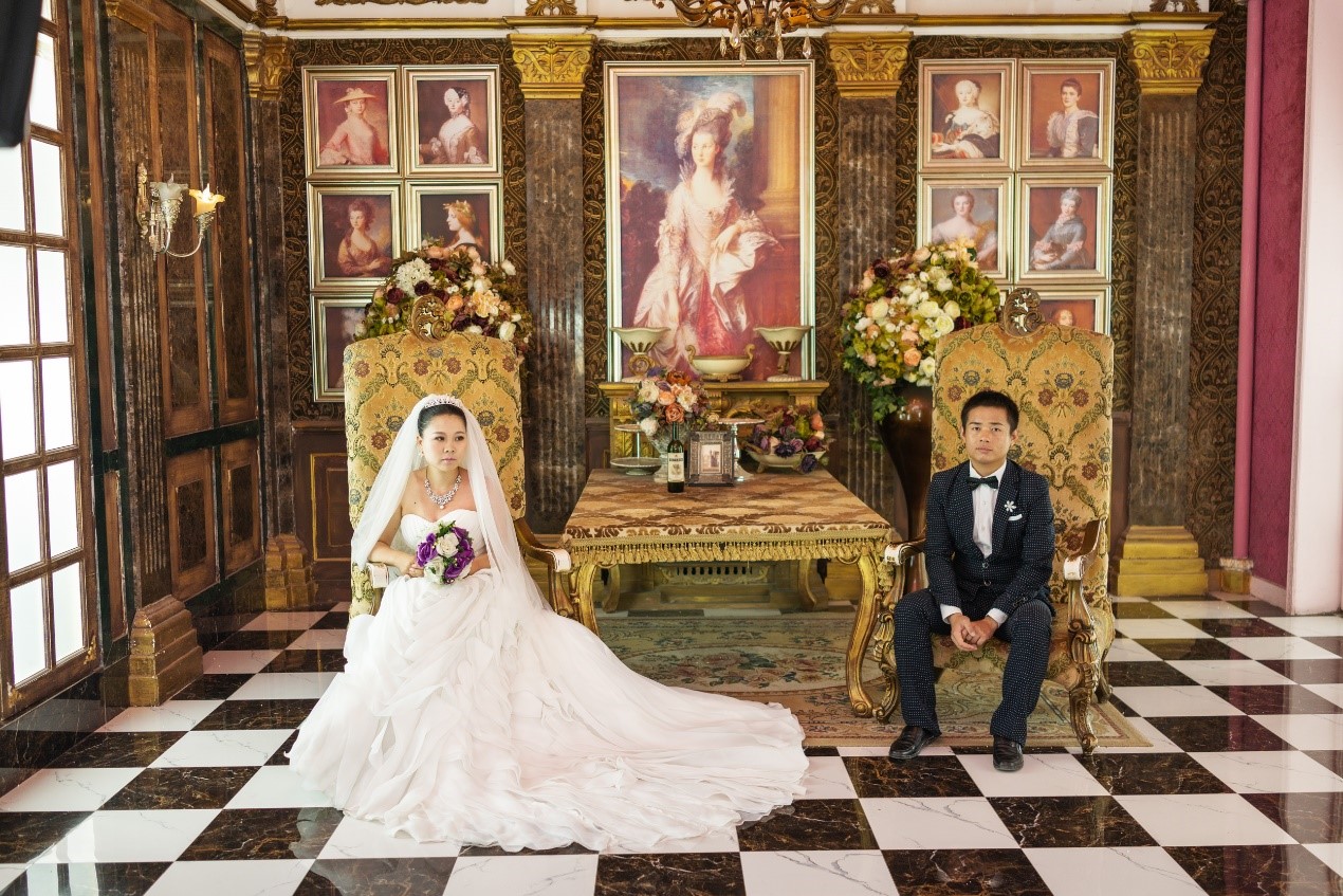 上海皇室婚纱摄影_皇室米兰婚纱摄影集团
