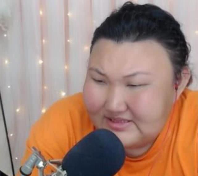 4b27de9a5d0d4f879c4414ab3fd7f755.jpeg