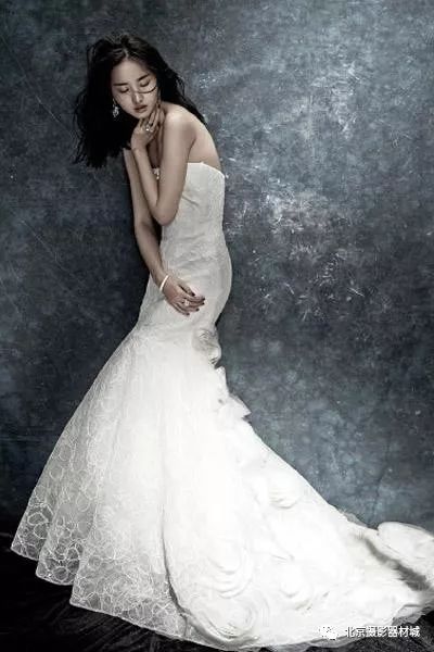 希腊式婚纱_迪丽热巴希腊婚纱图片(2)