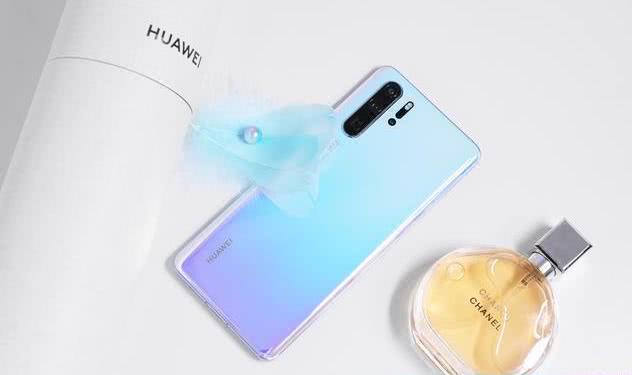 安卓是不是华为的 623b51c9a2184e5b9b097d134ebe6476.jpeg