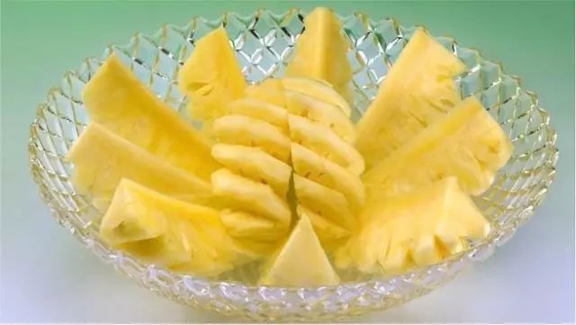 菠萝怎么做才能更甜 788c3c192d5148598383b8cb09033992.jpeg