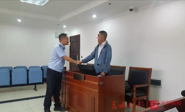 昆明10岁小学生“民告官”,原因是...