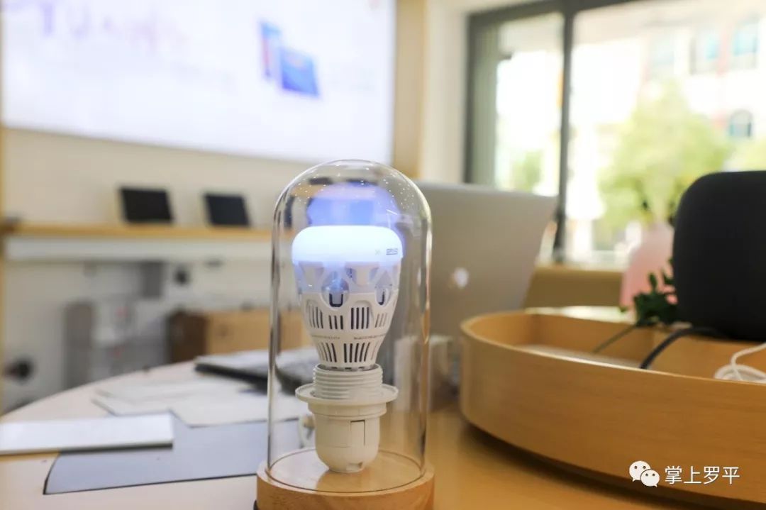 黑科技手环儿童 a1029205a0f94553ae5333549ed97a10.jpeg