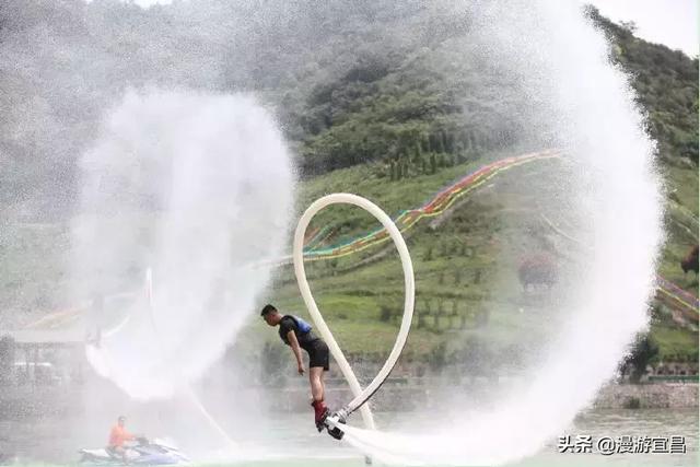 三峡龙泉湖夏季水上项目清凉来袭!_开园