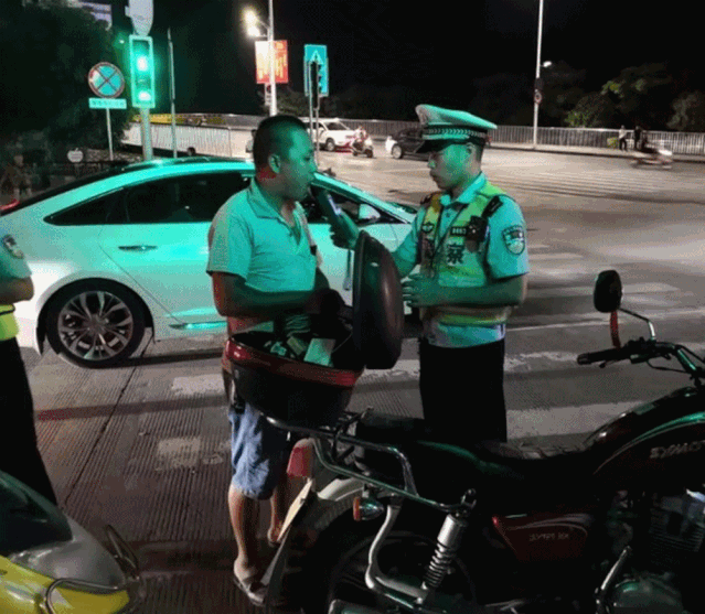 贺州又有49人因酒驾被交警蜀黍现场曝光!