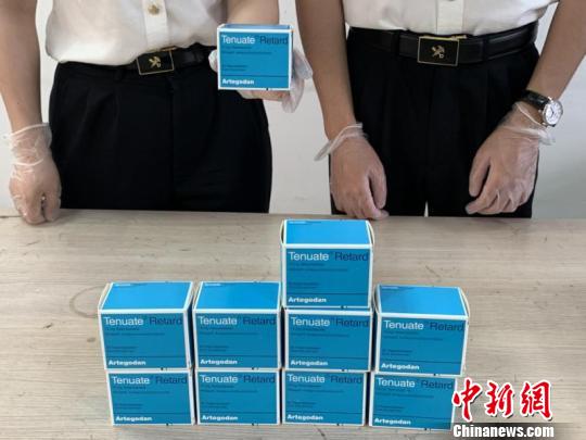 涉案管制类精神药品包括氟硝西泮200片,美达西泮100片,安非拉酮600片