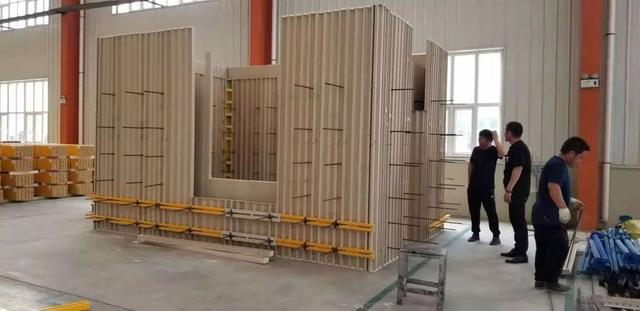 复合材料模板可周转60次 施工速度可达4～5天/层