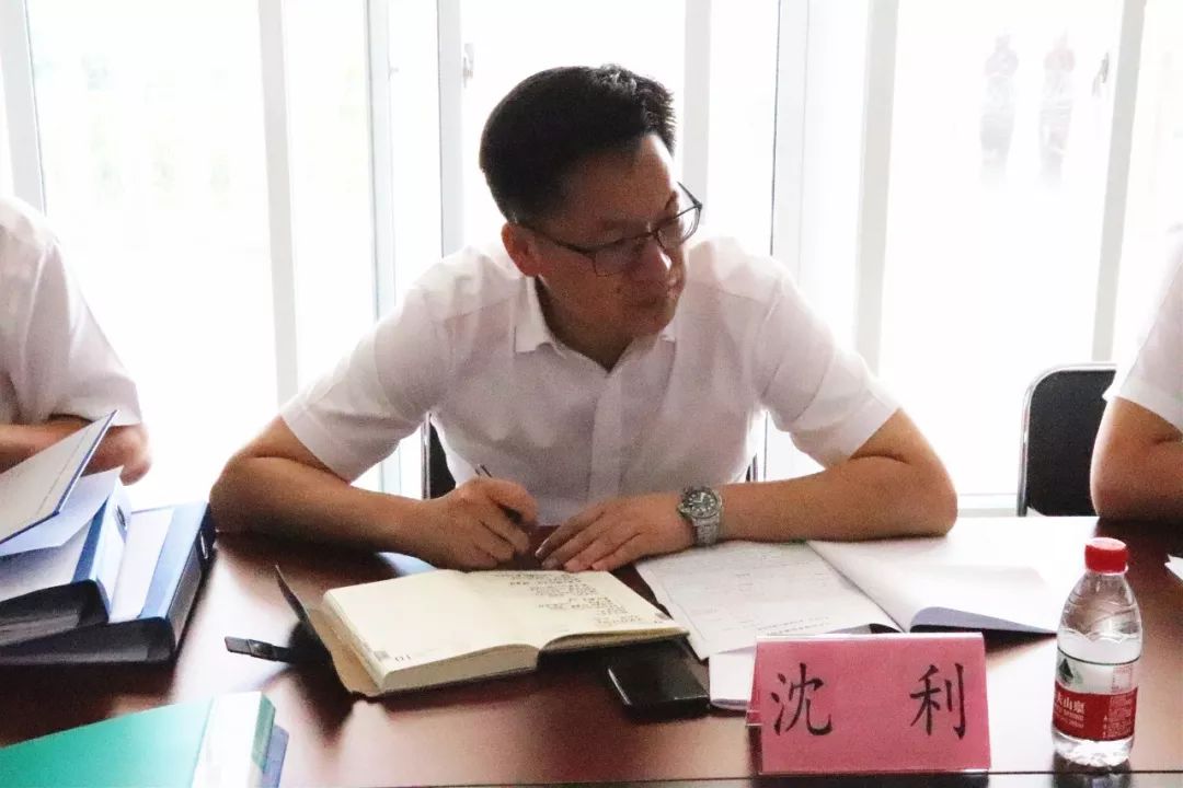 进行调研检查 cbf38d69fe3b452694d49e0b8e50fc7c.jpeg