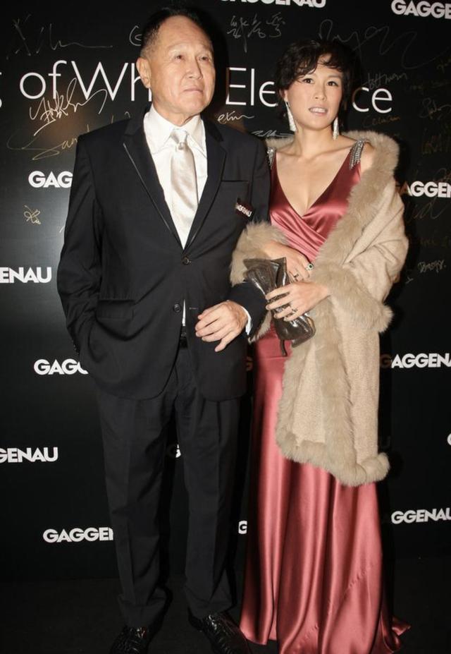 赵世曾女儿赵式芝离婚后首度承认有新欢,公开祝福前妻仍考虑再婚 pp电子平台游戏