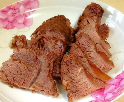牛肉粒怎么腌制不腥 d0b8f22c866641209baac1333404d143.png