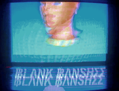可以理解为vaporwave也就是蒸汽波的前身,是synthwave引领的80年代