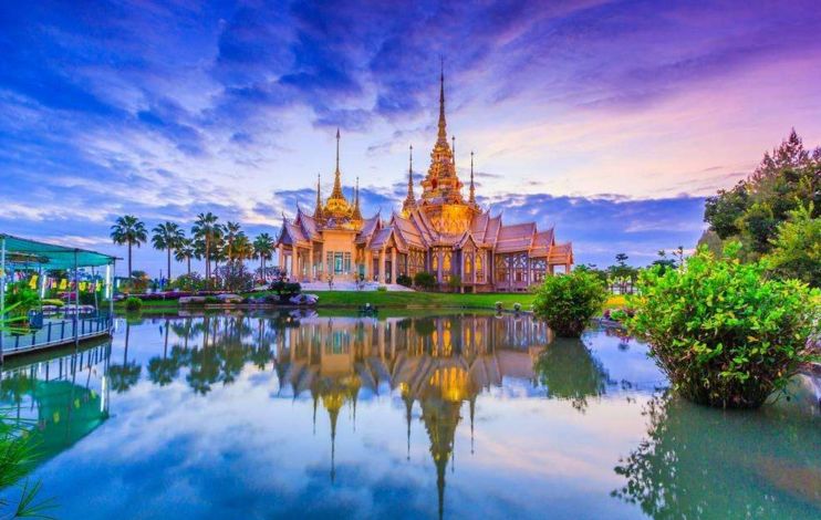 暑假泰嗨啦-打卡抖音爆红的曼谷夜市,杜拉拉水上市场,大皇宫、玉佛寺,富贵黄金屋,欣赏最美人妖··