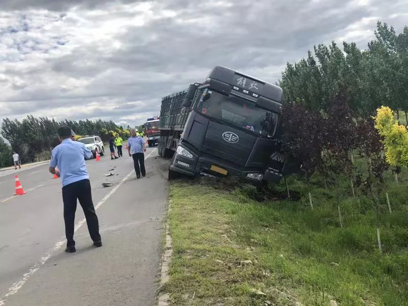 通辽两起交通事故曝光,致2人死亡,警醒所有人!