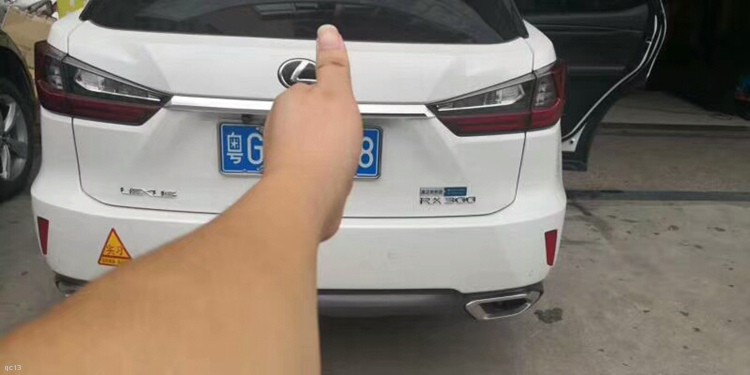 雷克萨斯rx300h最新消息 33ccb9a88e23438e875bb730dc9f8140.jpeg