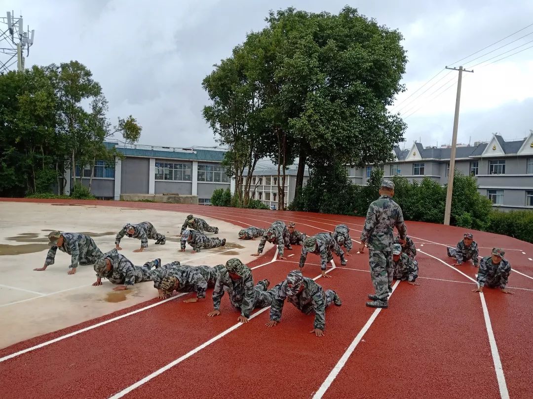 大山乡人口_大山乡大山中学图片