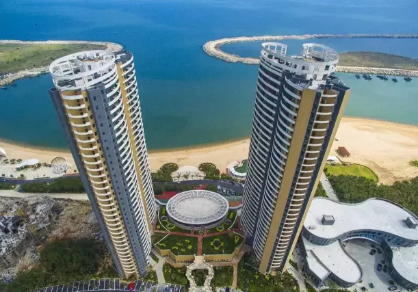 山东龙口一线海景房楼盘金沙滩航拍