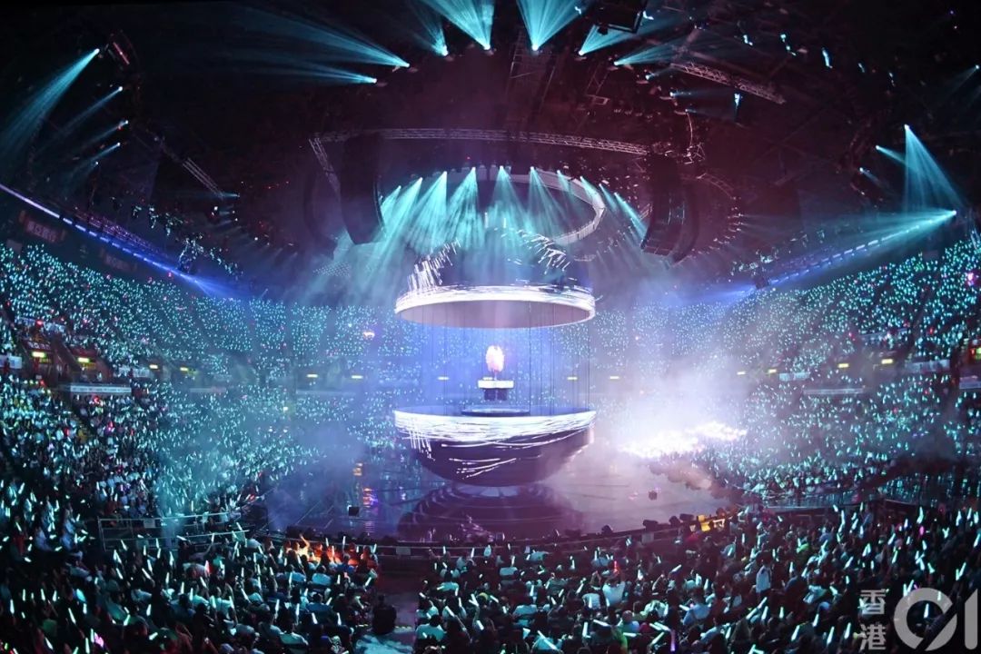 「容祖儿演唱会」首场器材失灵有原因 舞台设计复杂程度史上最高!