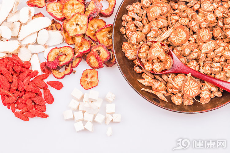 中药怎样吃合理 79df78bf8e634cc39389b41c1306f634.jpeg