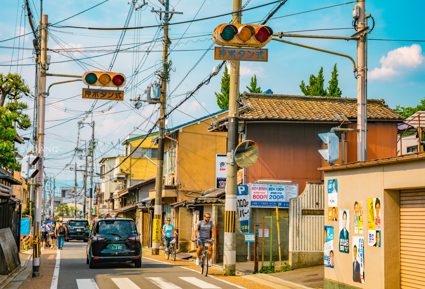 日本经济发达,为何街头都是电线杆?中国游客: