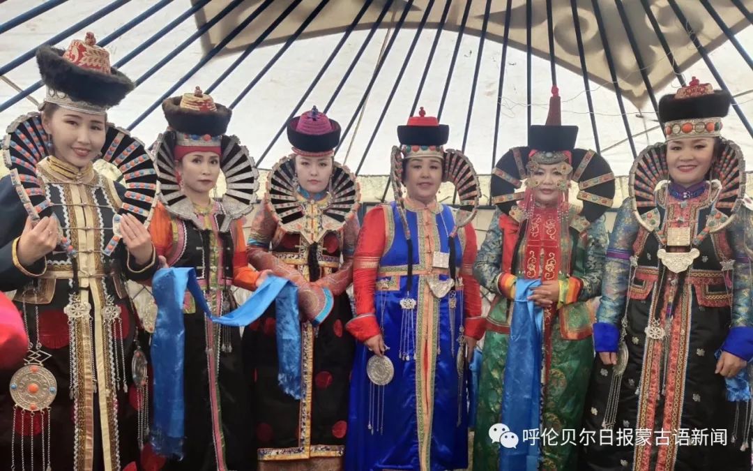 庆祝新中国成立70周年陈巴尔虎旗人民那达慕启幕附视频