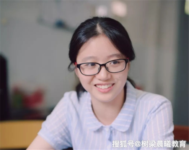 『高考』高考裸分710分是怎样炼成的？得知原因网友泪目超高颜值女学霸