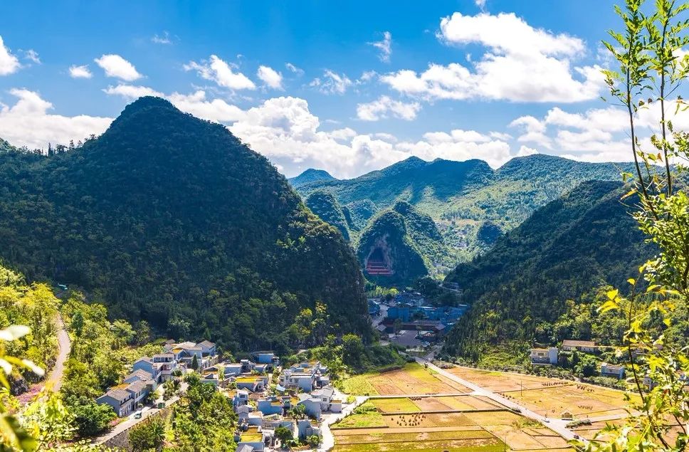 最美的风景在路上,八月值得一去的旅行目的地 pp电子游戏平台
