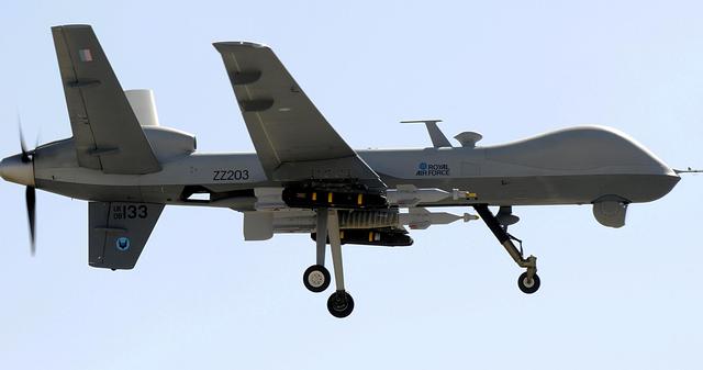 mq-9"收割者"无人机有6个武器挂架