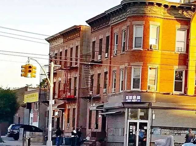 怎么去美国买房 e5b988754171476c855185df1715aed0.jpeg