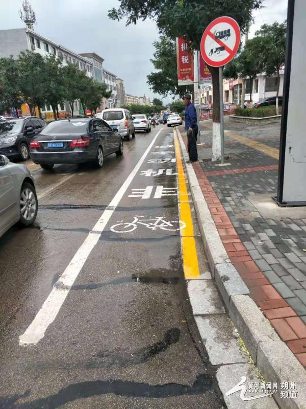 朔州交警二大队北新街交通标志标线重新规划通知