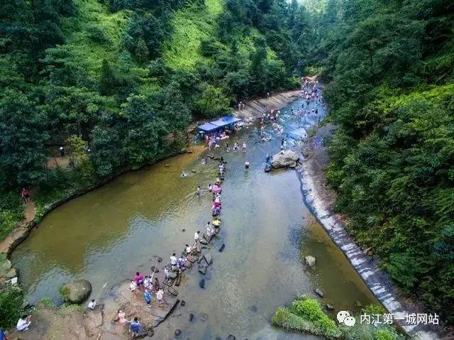 别再走冤枉路!因路段塌方,内江石板河景区今日起暂停开放!