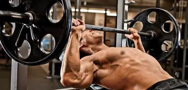 一般多久练出胸肌 0f7be401129d44e098ee5609b48f5e1e.jpeg