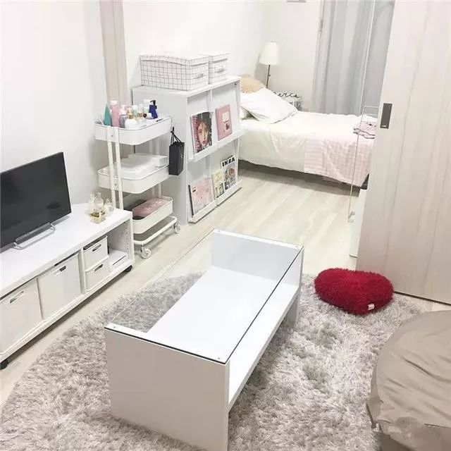 2b36bfa680de4efaa95578d9b29a00cc.jpeg