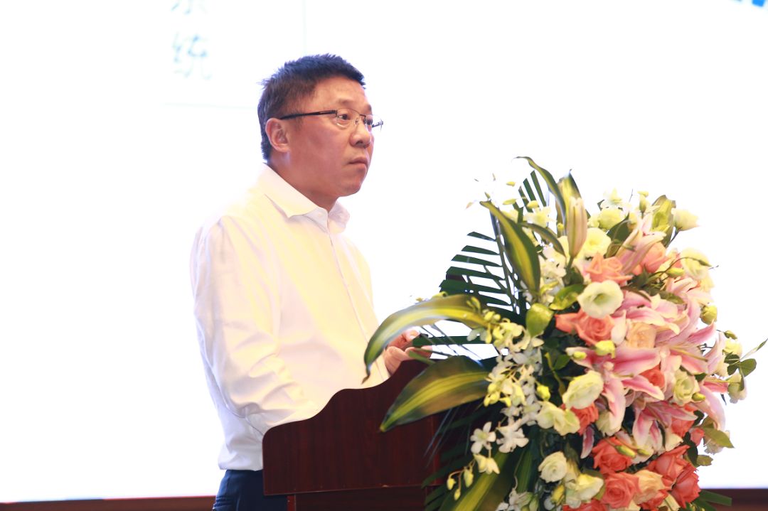 化事业部总经理周燕妮,财信智慧生活服务集团有限公司执行总裁孟立林