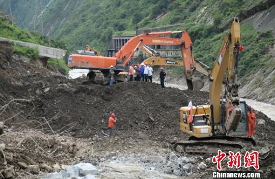 人口失踪怎么找_失踪人口身份证图片(2)