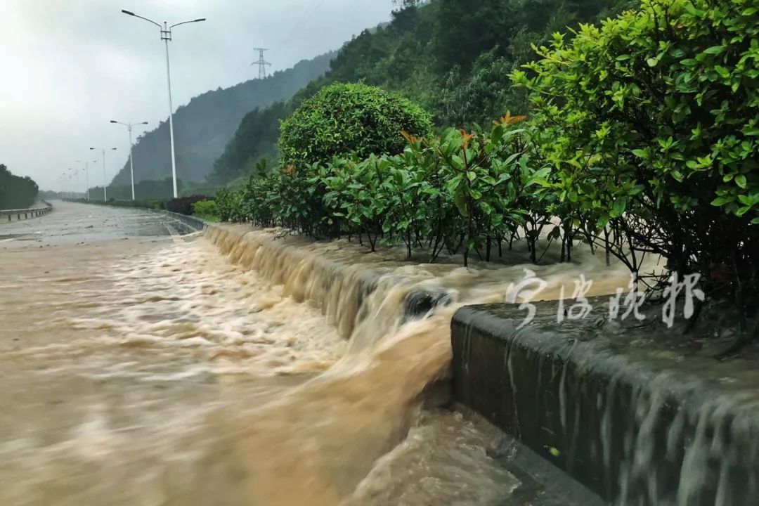 涂茨镇人口_涂茨镇地图 涂茨镇卫星地图 涂茨镇高清航拍地图 涂茨镇高清卫星(2)