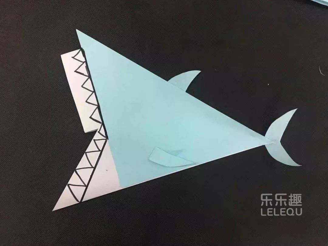 大鲨鱼折纸教程 - 知乎