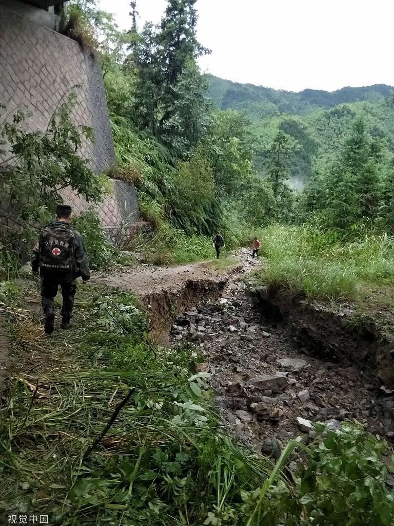 永嘉人口 有多少_永嘉东三百里有白茶山(2)