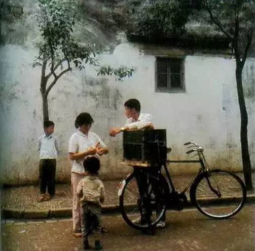 图集｜一组夏天吃饭的老照片，能勾起多少人感慨？