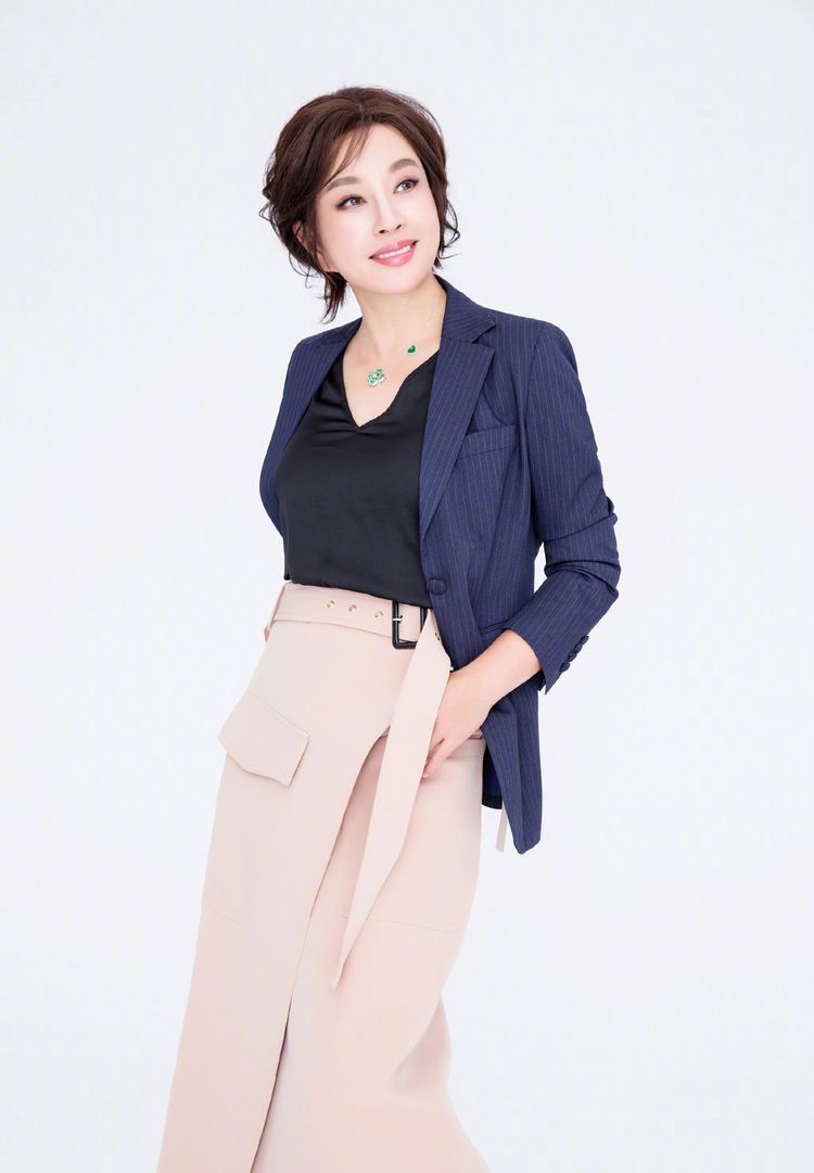 刘晓庆身高 来自搜狐网