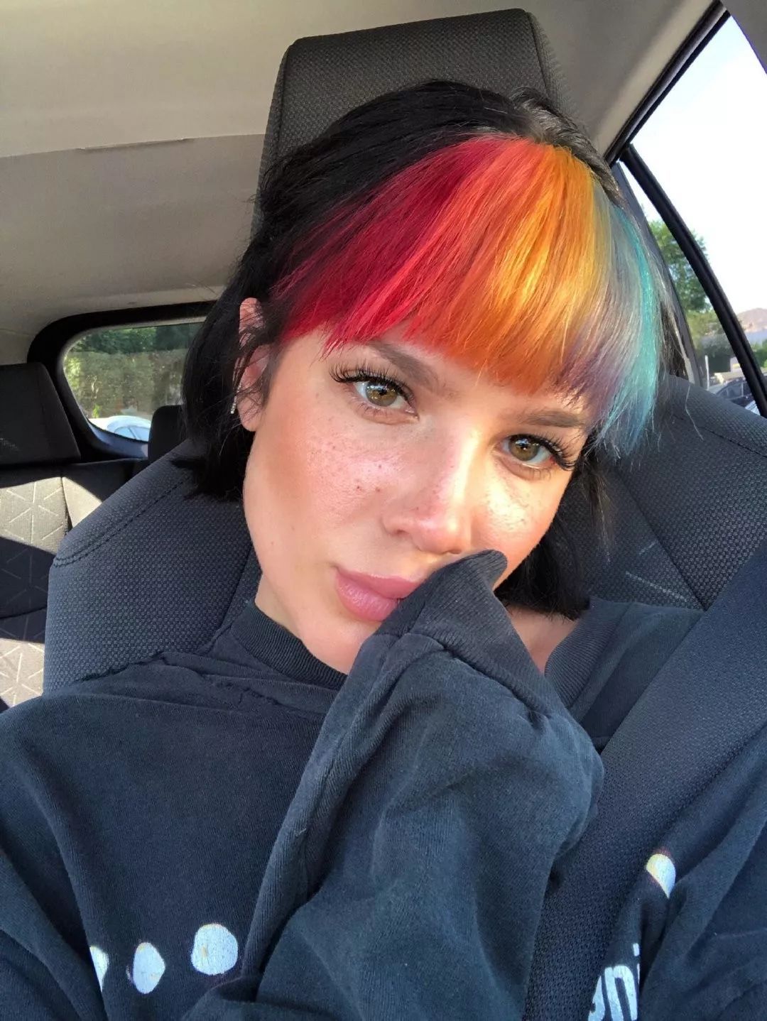 halsey-图源:微博
