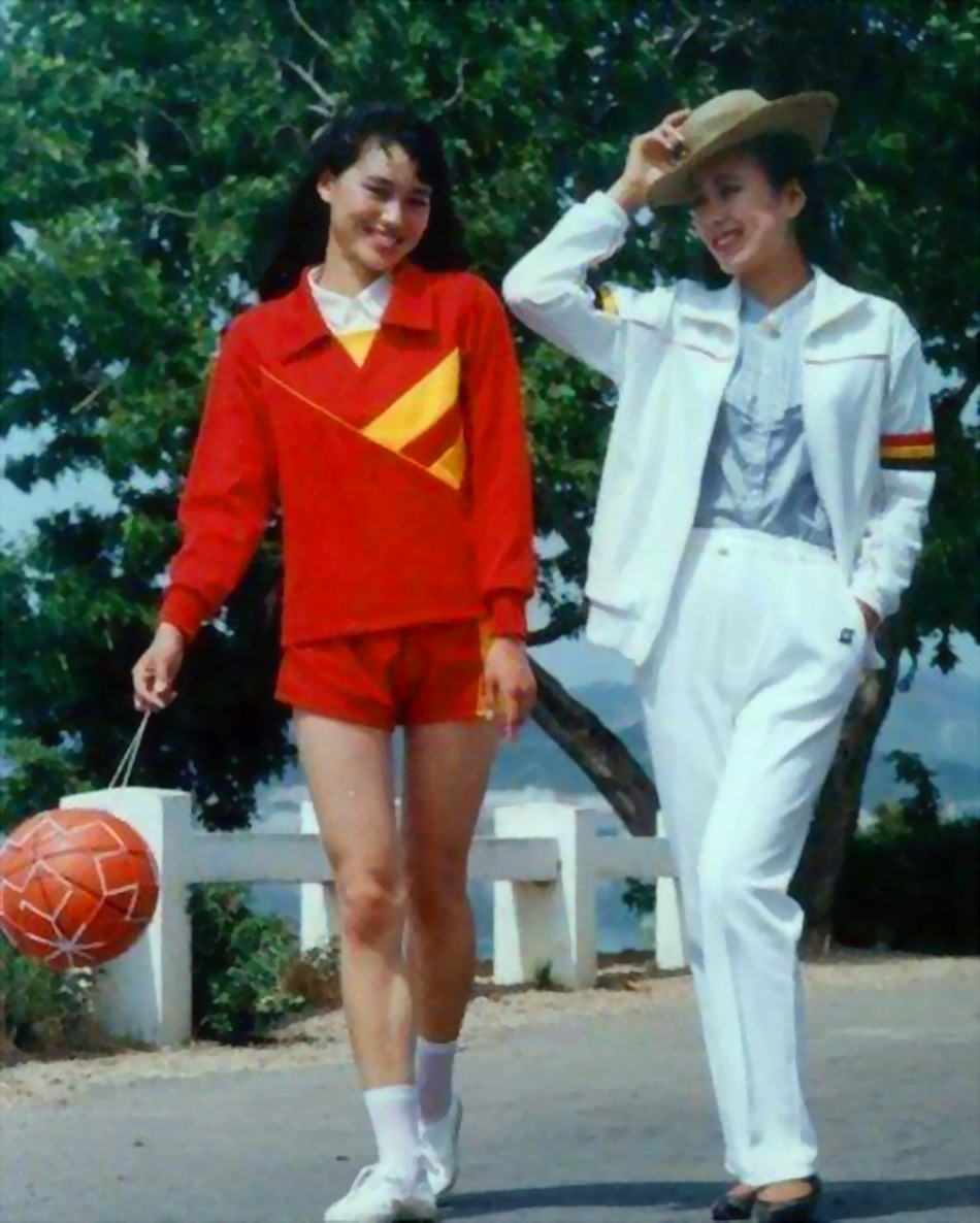 镜头下:八十年代的中国女人和服饰