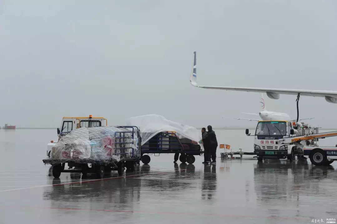 暴雨橙色预警!停航、停运、停课、景区