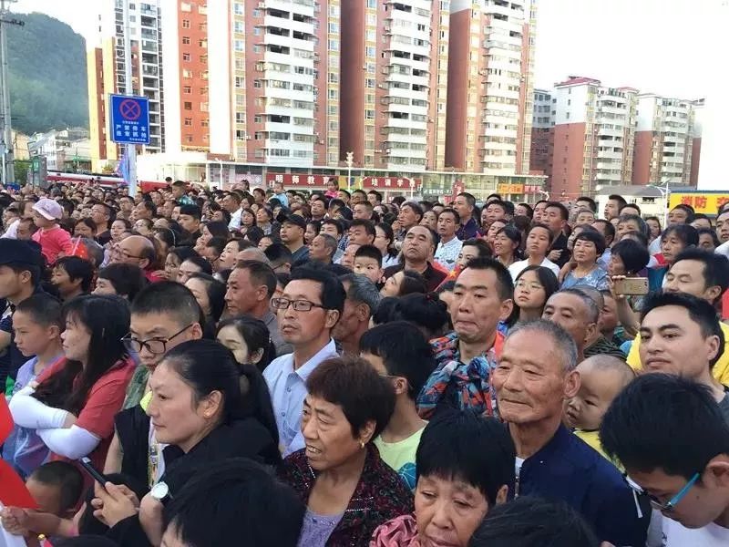 野三关镇经济总量_巴东野三关镇(2)