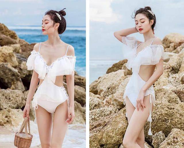 Waist openwork swimsuit