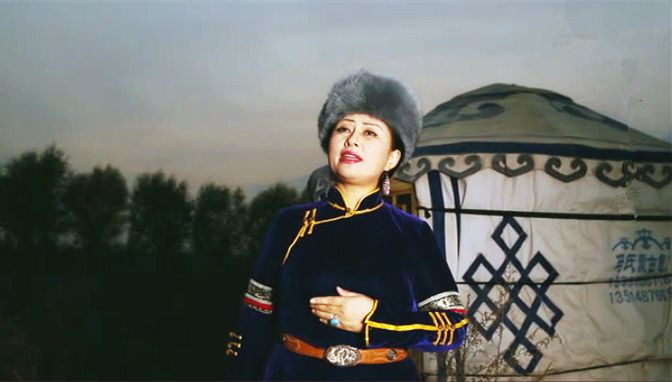 一首百听不厌的《珍爱母亲》献给妈妈!