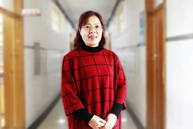 安全先进工作者:侯立贤北京市平谷区精英未来学校安全先进工作者:白