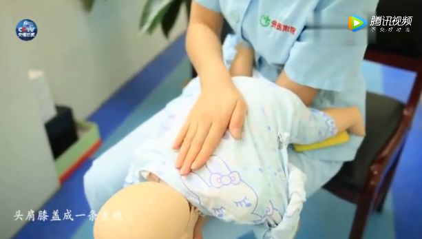                     养大一个孩子会遇到多少意外状况？心理素质弱点的都扛不住啊......