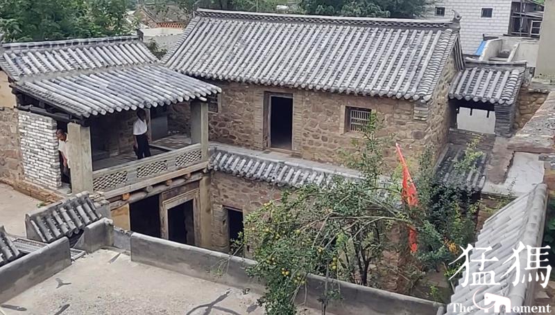 全国民族运动会期间 外地游客来郑游玩石洞沟村中午"管饭"_郑州