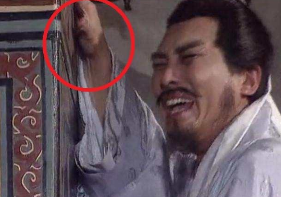 诸葛亮和周瑜无亲无故,为何还要漂洋过海,去江