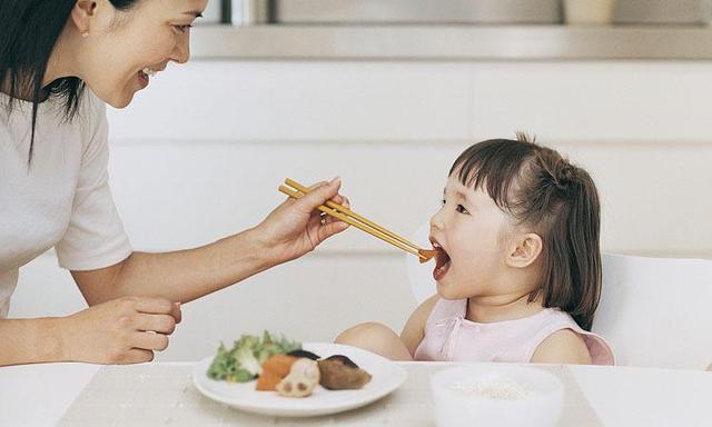                     原创            家长个子不高，不用怕！用3点抓住生长黄金期，孩子可以长高